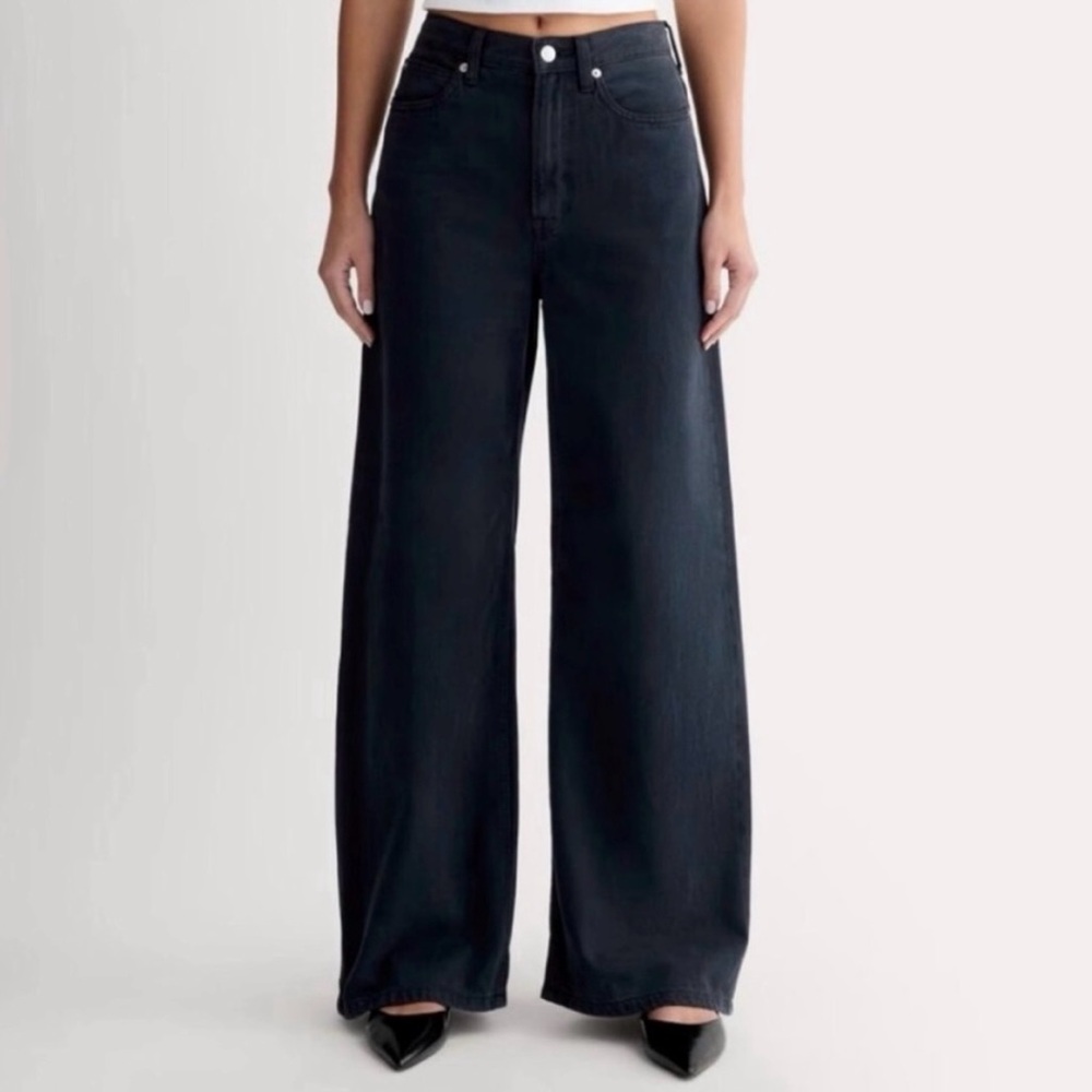 Everlane Women’s The Baggy Jeans 31” Faded Black Size 28